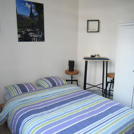 Le Piercot Hotel Liege Room photo